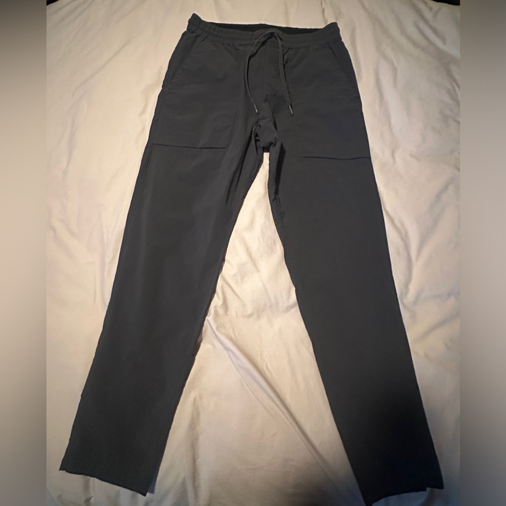 Lululemon Charcoal Gray Bowline Pant 30 inch inseam